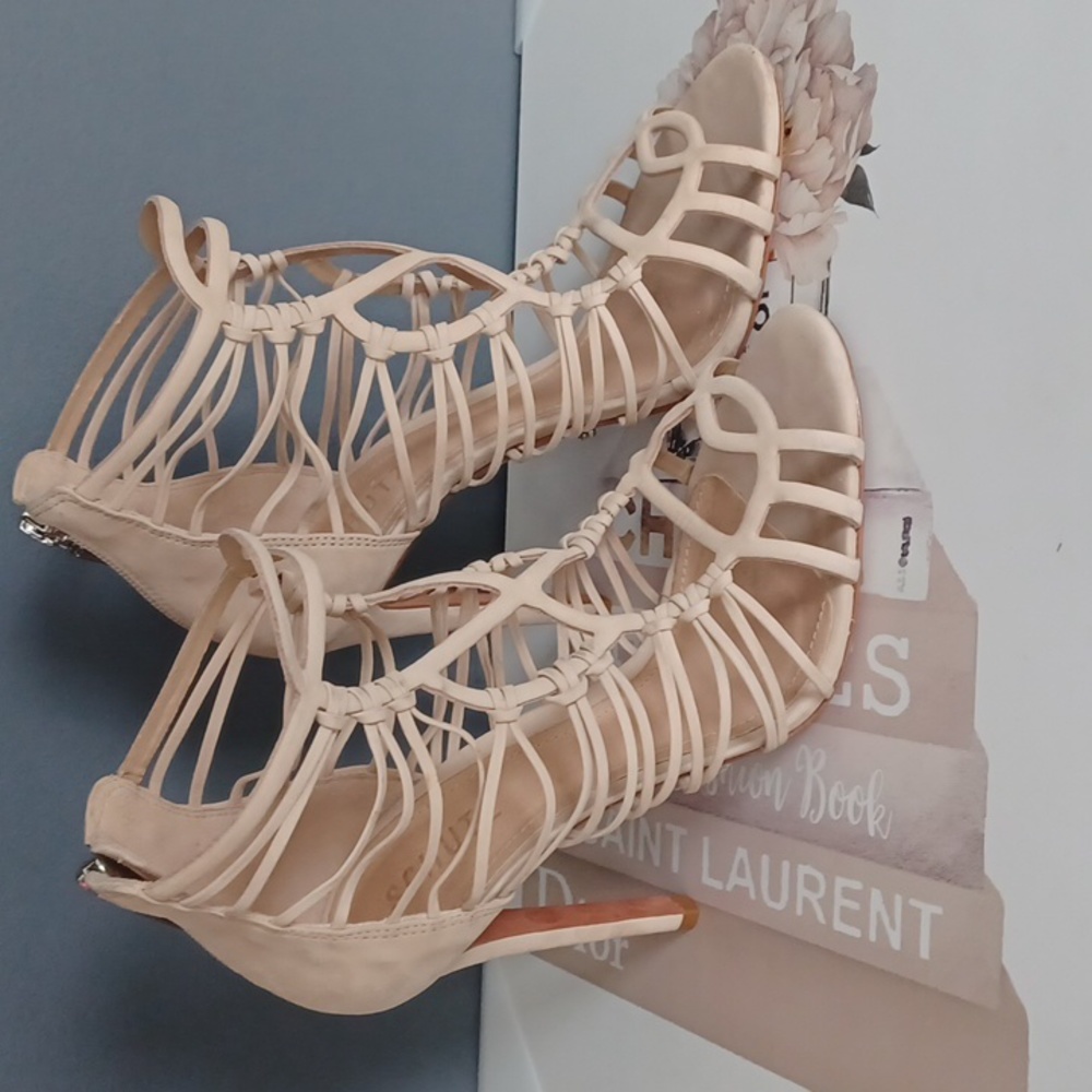 SCHUTZ heels